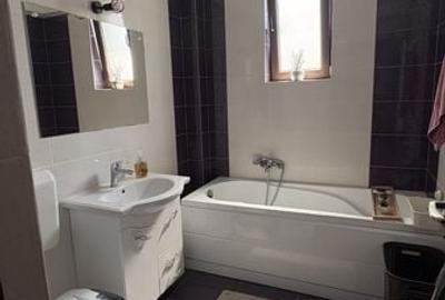 Apartament cu 2 camere decomandat în Dobroești - 4
