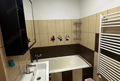 Apartament cu 3 camere decomandat în Central - 8