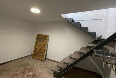 Spațiu comercial, de 83 mp, în Mazepa 2 - 8