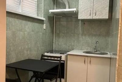 Garsonieră decomandată în Ferdinand