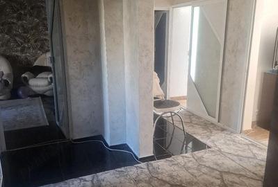 Apartament cu 4 camere decomandat în Central - 5