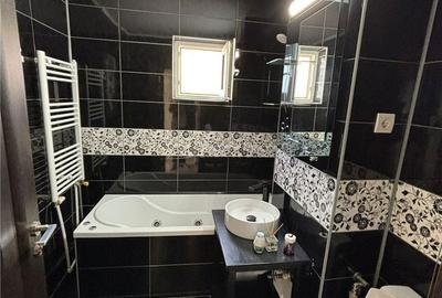 Apartament cu 2 camere decomandat în Micro 17 - 8