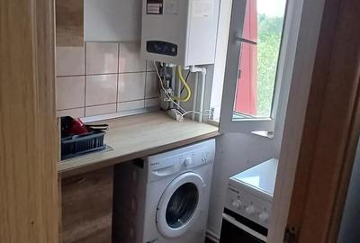 Apartament cu 3 camere semidecomandat în Tomis Nord - 3