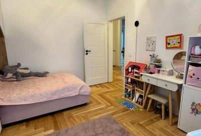 Apartament cu 4 camere, 105 mp, terasa de 50 mp, zona Teilor - 14