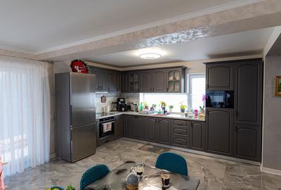 Casă cu 3 camere în Tărlungeni - 2