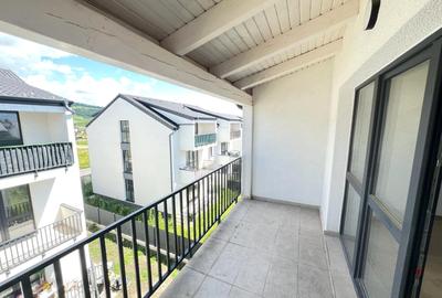 Apartament cu 3 camere decomandat în Sânpetru - 10