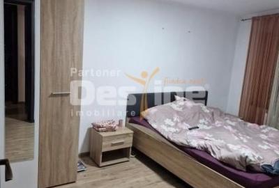 Apartament cu 3 camere semidecomandat, mobilat în Sebastian - 11