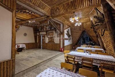 Spațiu comercial, de 1,000 mp, în Central - 19