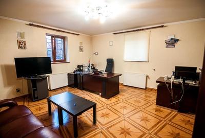 Casă individuală cu 9 camere cu Canalizare în Unirii - 26