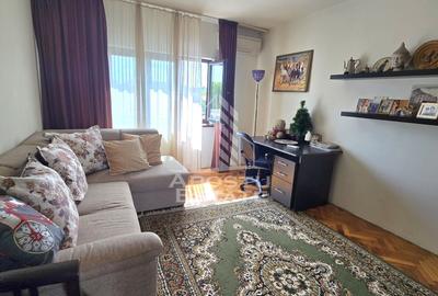 Apartament cu 3 camere, centrala proprie, zona Dacia - 2