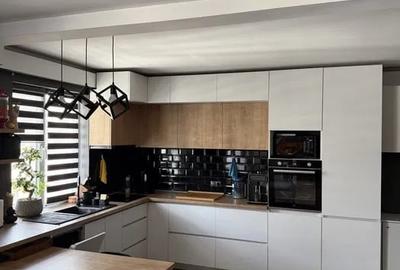 Apartament cu 2 camere semidecomandat, mobilat în Florești - 2