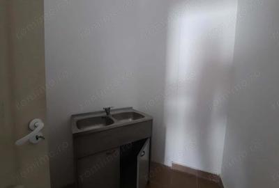 Full Shopping Center Deva, spatii comerciale de inchiriat - 3