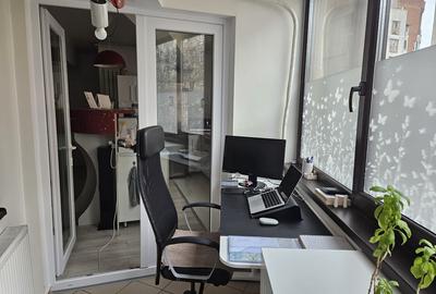 Calea Calarasilor, Vis-a-vis de Universitatea Hyperion - 11