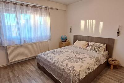 Apartament cu 2 camere decomandat în 13 Septembrie - 7