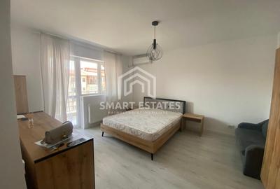 Apartament cu 2 camere decomandat, mobilat în Central