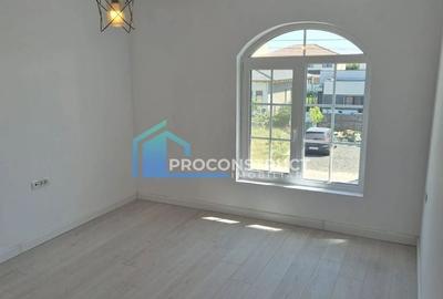 Duplex cu 4 camere cu Teren 300 Mp în Moșnița Nouă - 2