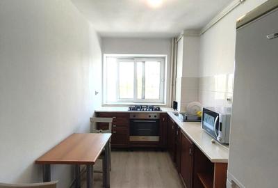 Apartament cu 3 camere decomandat în P-ța Unirii - 11