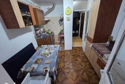 Apartament cu 2 camere decomandat în E3 - 14