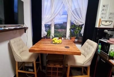 Vand apartament 2 camere . Bloc receptionat 2014. Centrala proprie - 4