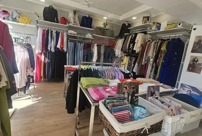 Spațiu comercial, de 47 mp, în Central - 5