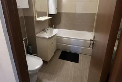 Inchiriez apartament 2 camere decomandat zona Brotacei - 6