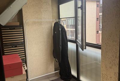 Garsonieră decomandată în Berceni