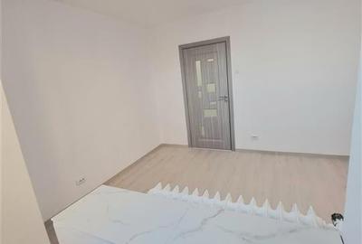Apartament cu 2 camere decomandat în Mircea cel Bătrân - 4