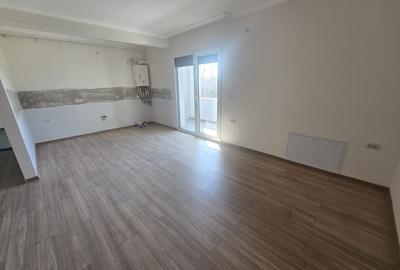 Apartament cu 2 camere decomandat în Braytim