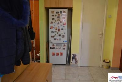 Apartament cu 3 camere decomandat în Tudor - 3