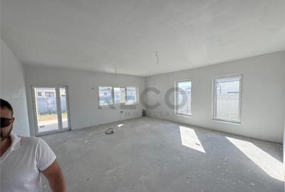 Casă cu 4 camere cu Teren 500 Mp în Sântandrei - 8