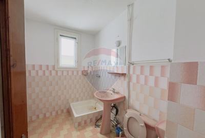 Casă cu 7 camere cu Teren 300 Mp în Gării - 13