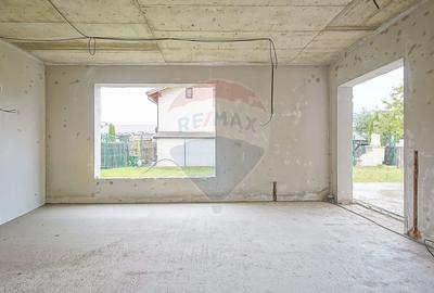 Casa spatioasa la gri, 4 camere, 3 bai, teren 500 mp - zona Bartolomeu - 19