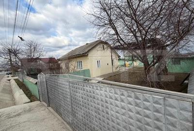 Casă cu Teren 1586 Mp în Central