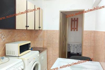 Garsonieră decomandată în Central - 7