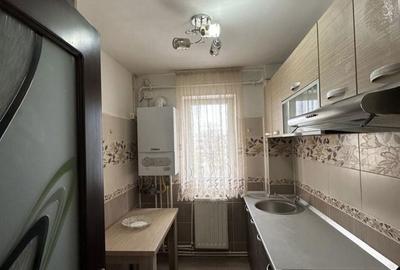Apartament cu 2 camere semidecomandat în Calea București - 2