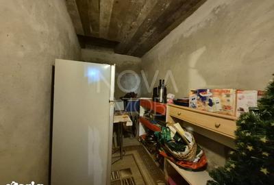 Casă cu 3 camere cu Canalizare în Marpod - 8