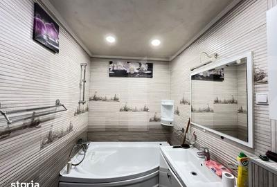 Apartament cu 3 camere în Central - 1
