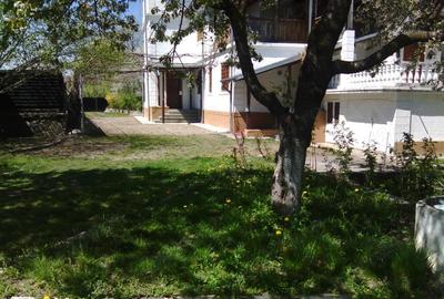 Casă cu 6 camere în Vălenii de Munte - 7