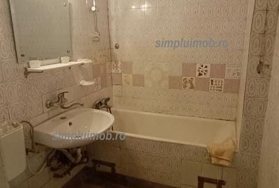 Apartament cu 3 camere decomandat în Titan - 7