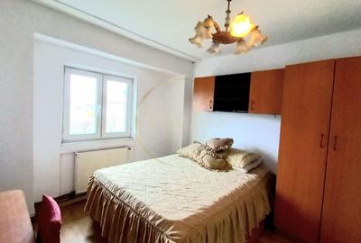 Apartament cu 2 camere decomandat, mobilat în Dâmbovița