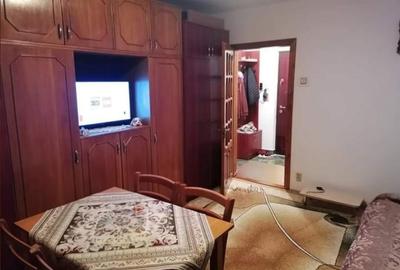 Garsonieră decomandată în Central - 14