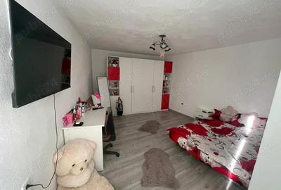 De inchiriat apartament 1 camera pia?a Traian centru - 4