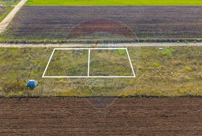 Teren de 650 mp, în Central - 3