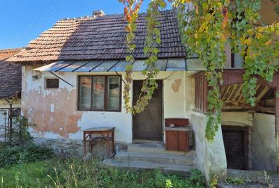 Casă cu 4 camere în Aita Mare - 1