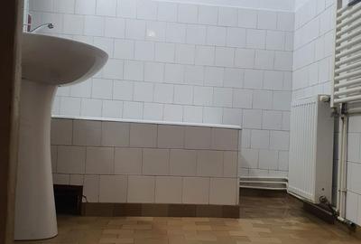 Apartament cu 3 camere decomandat în Valea Cetății - 9