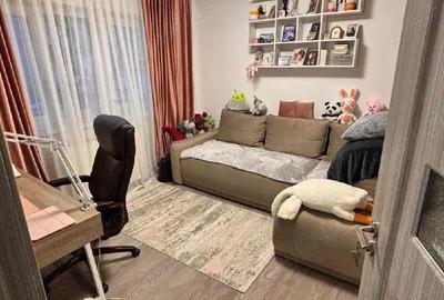Apartament cu 3 camere decomandat în Griviței - 4