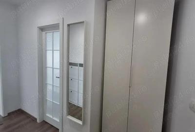 Vand apartament cu 3 camere , semidecomandat situat pe Bulevardul Take Ionescu - 4