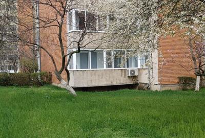 Apartament cu 4 camere semidecomandat, mobilat în Decebal - 11