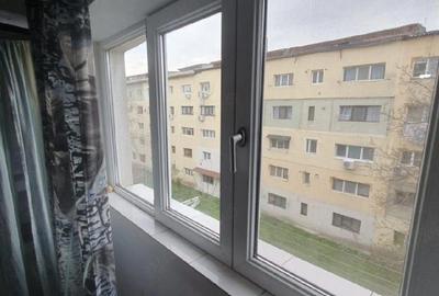 Apartament cu 3 camere decomandat în Sud - 1