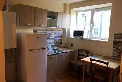 Apartament cu 2 camere decomandat în Ultracentral - 2